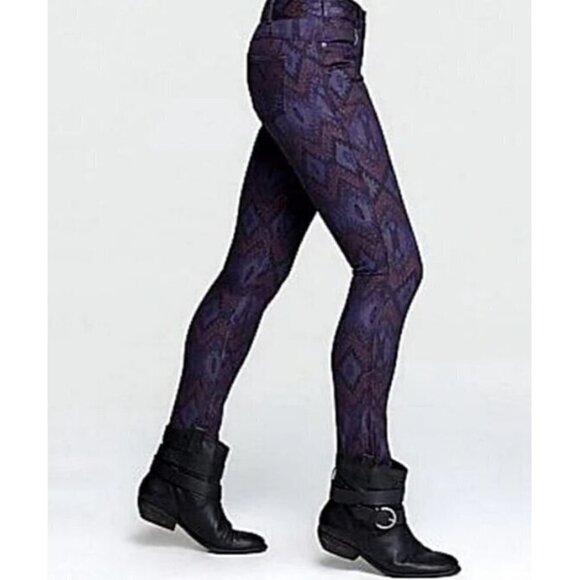 Free People Skinny Jeans Womens 27 Ikat Aztec Southwest Tribal Purple Denim Boho - Picture 1 of 8